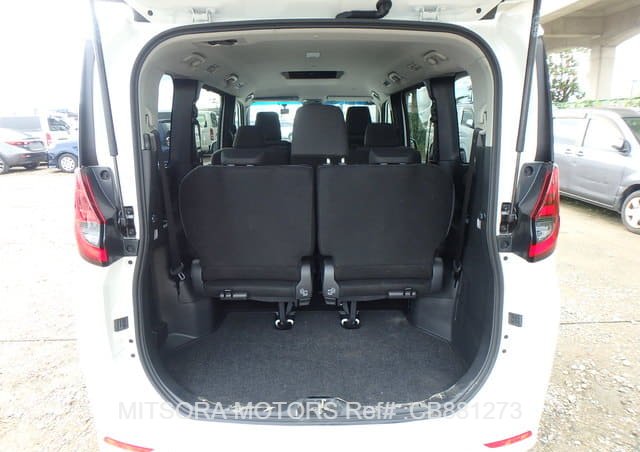 
								2024 TOYOTA NOAH HYBRID X full									