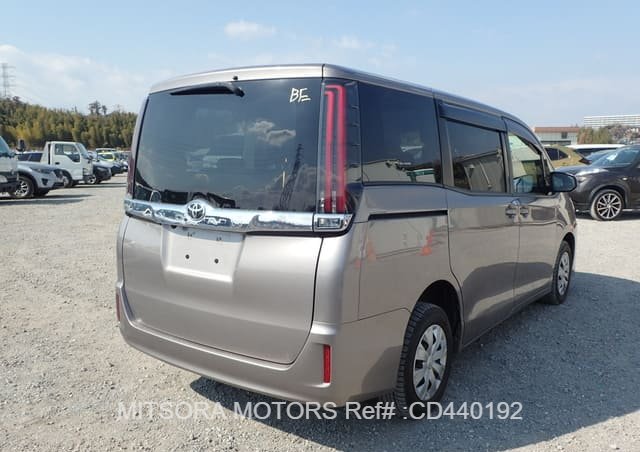 2021 TOYOTA NOAH X (4WD)