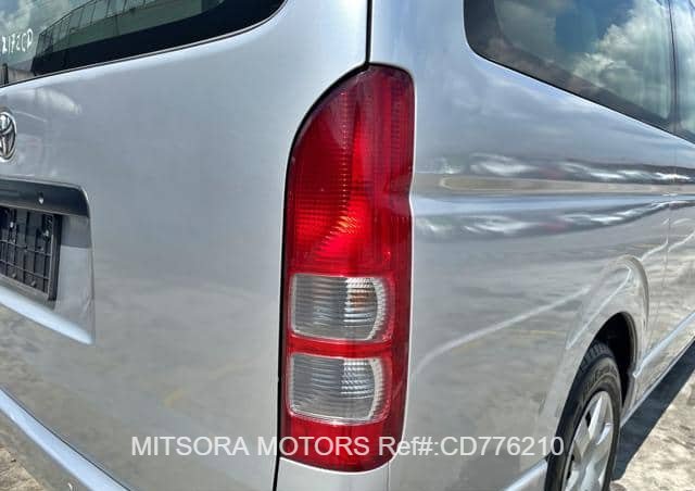 
								2016 TOYOTA HIACE COMMUTER full									