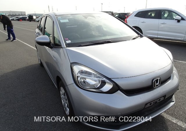 
								2023 HONDA FIT HONDA SENSING full									