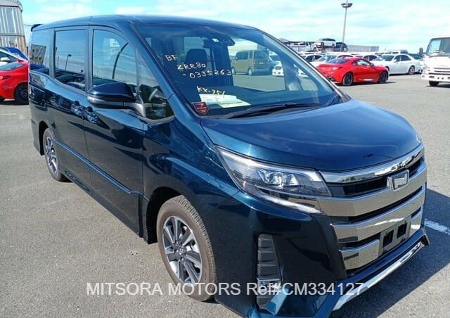 
								2022 TOYOTA NOAH SI full									