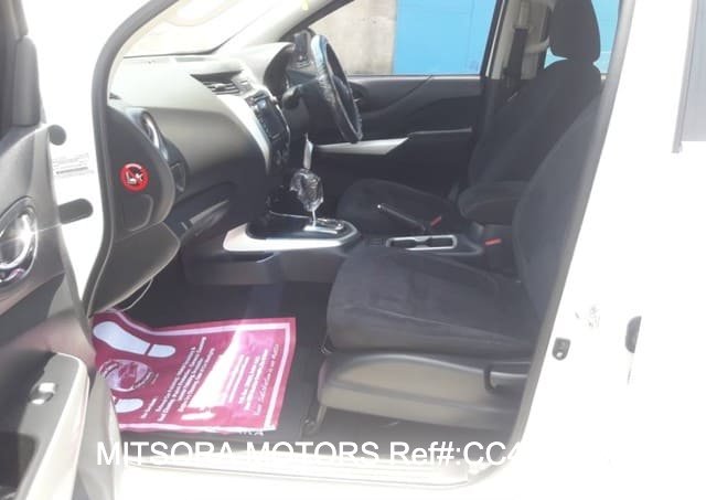 2016 NISSAN NAVARA