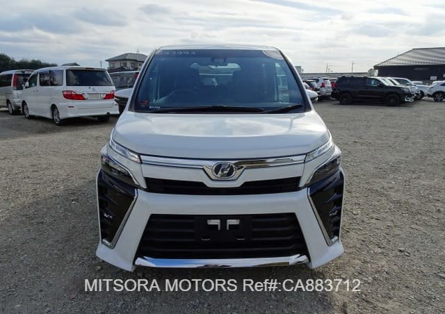 2017 TOYOTA VOXY ZS