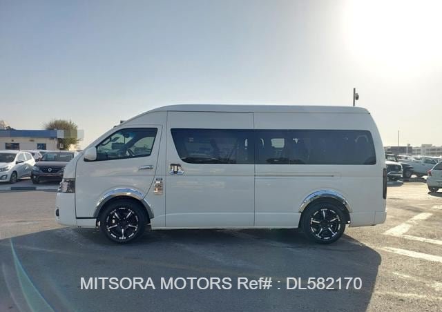 
								2014 TOYOTA HIACE COMMUTER full									