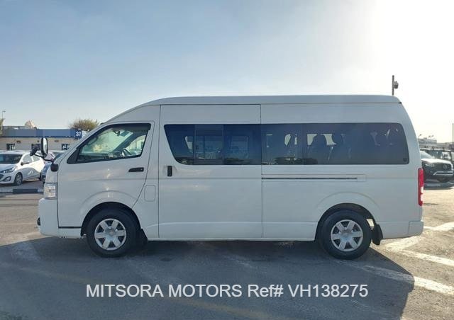 
								2015 TOYOTA HIACE COMMUTER full									