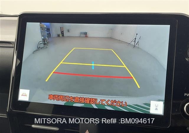 
								2024 TOYOTA VOXY PEARL full									