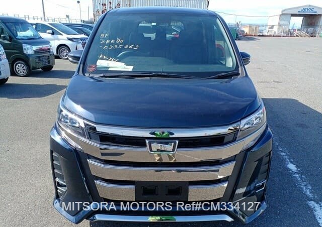 
								2022 TOYOTA NOAH SI full									