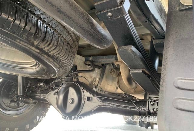 
								2013 TOYOTA HILUX full									