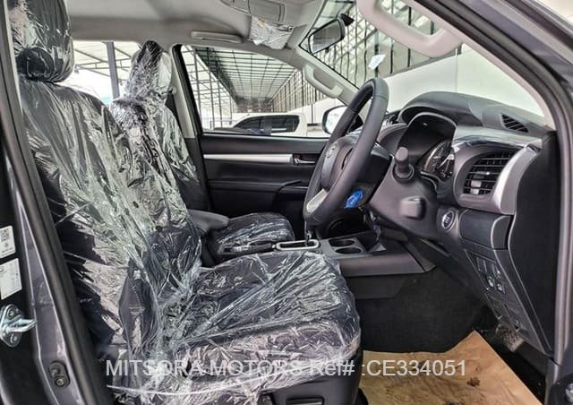 
								2023 TOYOTA HILUX full									