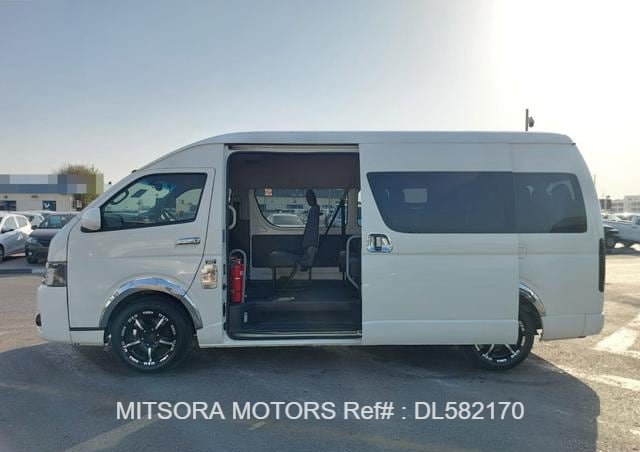 
								2014 TOYOTA HIACE COMMUTER full									