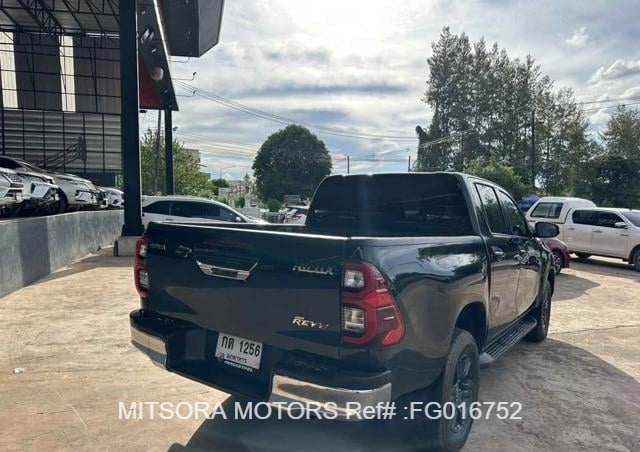 
								2020 TOYOTA HILUX 2.4 E REVO DOUBLE CAB full									