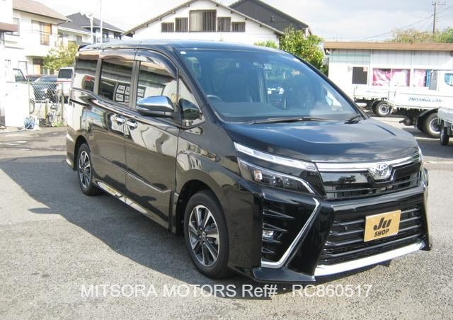 
								2021 TOYOTA VOXY 2.0ZSIII full									