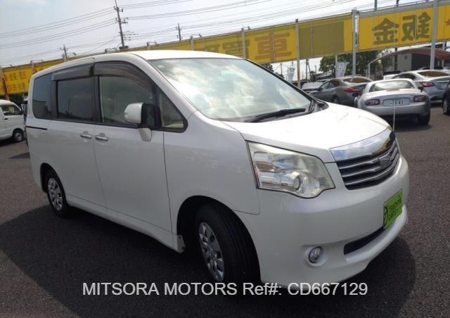 
								2012 TOYOTA NOAH full									
