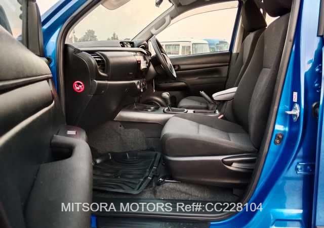 
								2017 TOYOTA HILUX full									