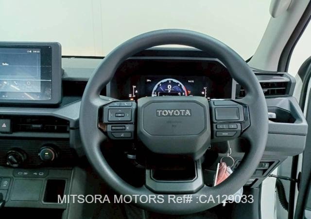 
								2026 TOYOTA HILUX 2.8 TRAVO SMART DOUBLE CAB full									