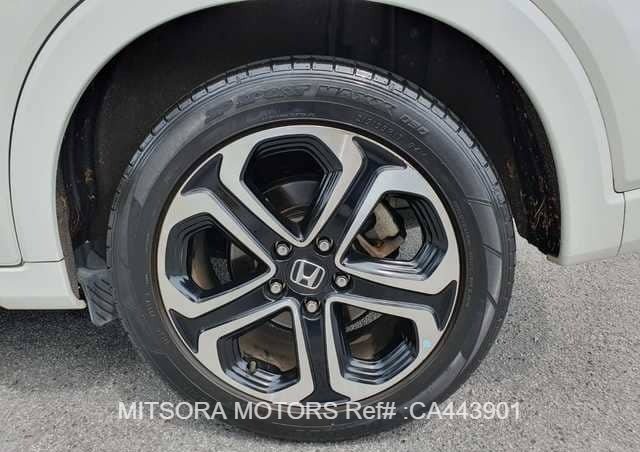 
								2014 HONDA VEZEL 1.5A Z HYBRID full									