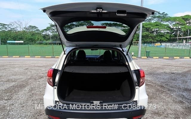 
								2015 HONDA VEZEL full									