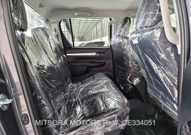 
								2023 TOYOTA HILUX full									