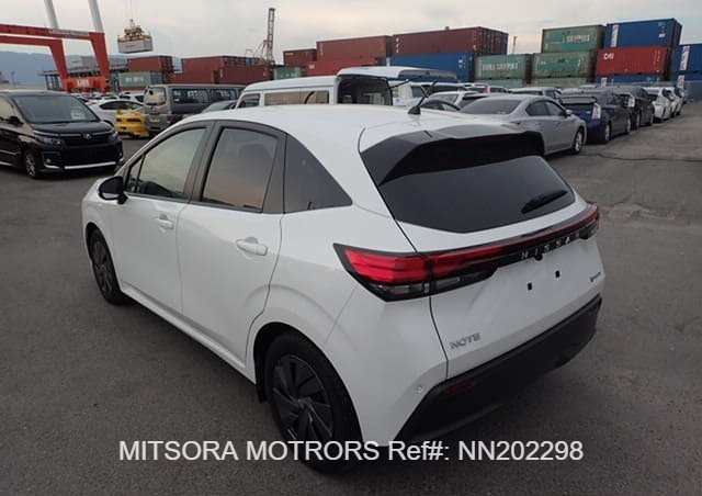 
								2022 NISSAN NOTE full									