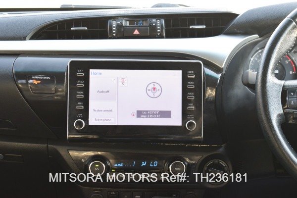 
								2020 Toyota Hilux full									