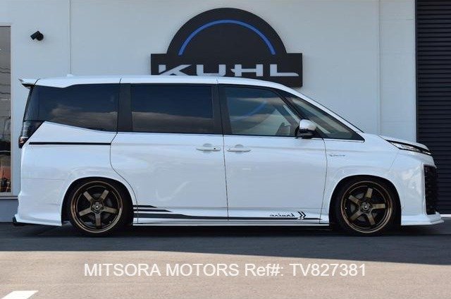 2022 TOYOTA VOXY S-G