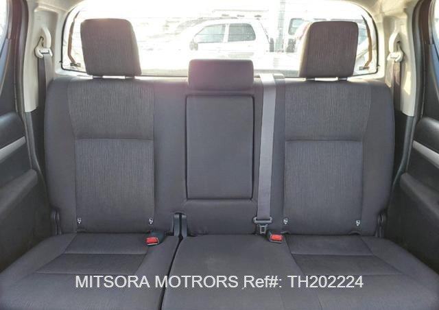 
								2022 Toyota Hilux full									