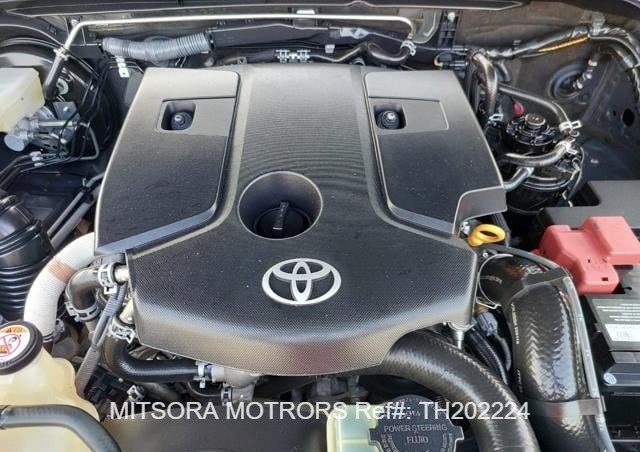 
								2022 Toyota Hilux full									