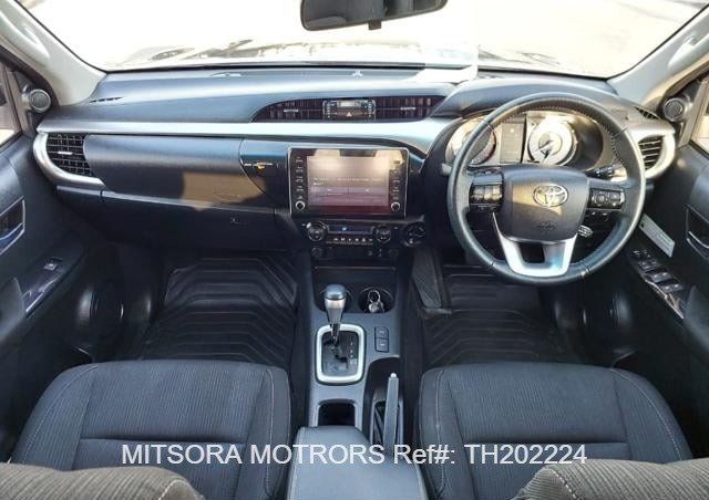 
								2022 Toyota Hilux full									