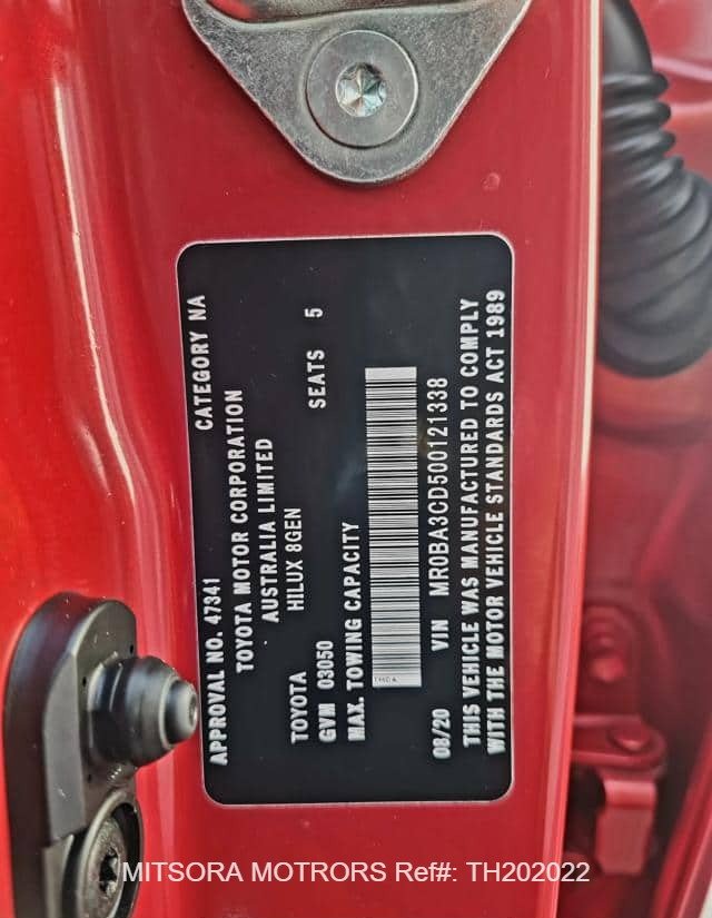 
								2020 TOYOTA HILUX ROCCO DOUBLE CABIN full									