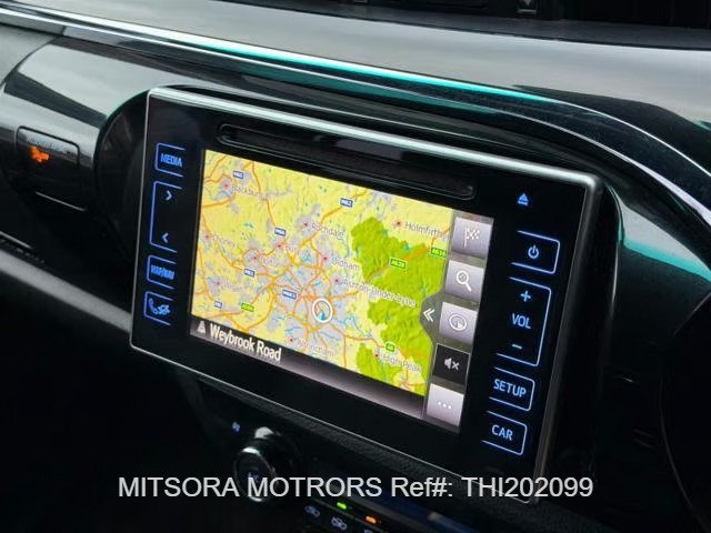 
								2020 TOYOTA HILUX 2.4 D-4D Invincible X full									