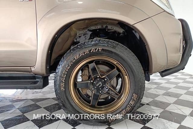 
								2009 Toyota Hilux full									