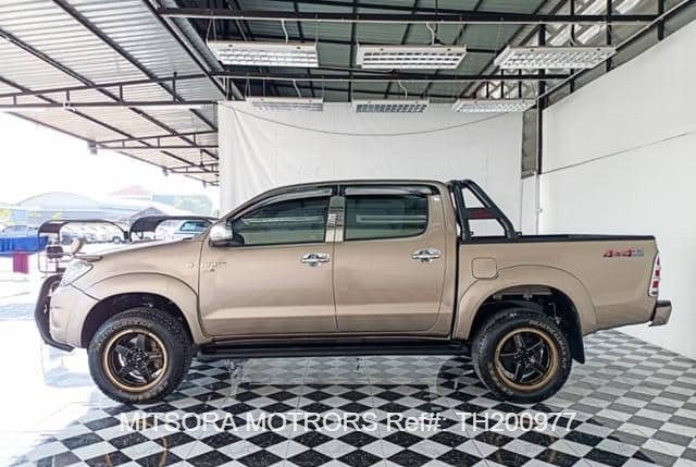 
								2009 Toyota Hilux full									
