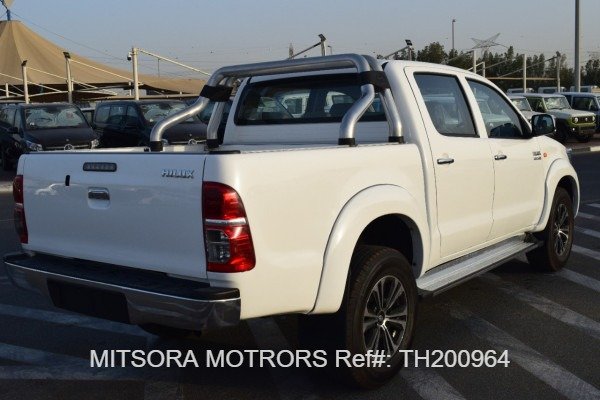 
								2009 Toyota Hilux full									