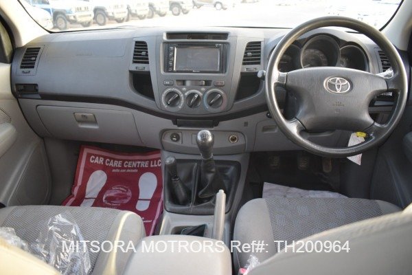 
								2009 Toyota Hilux full									