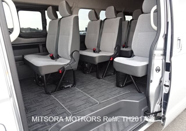 2018 TOYOTA HIACE