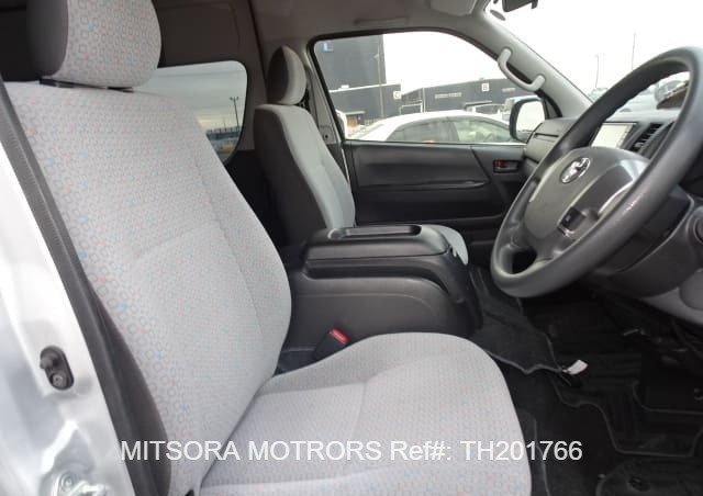 
								2018 TOYOTA HIACE full									