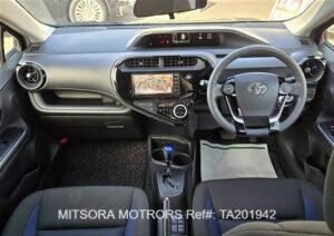 2019 TOYOTA AQUA