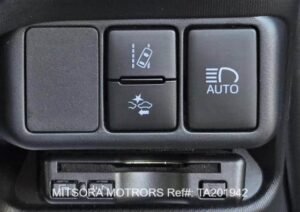 2019 TOYOTA AQUA