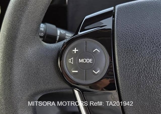 
								2019 TOYOTA AQUA full									