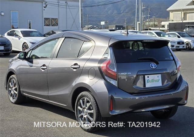 
								2019 TOYOTA AQUA full									