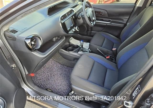 
								2019 TOYOTA AQUA full									