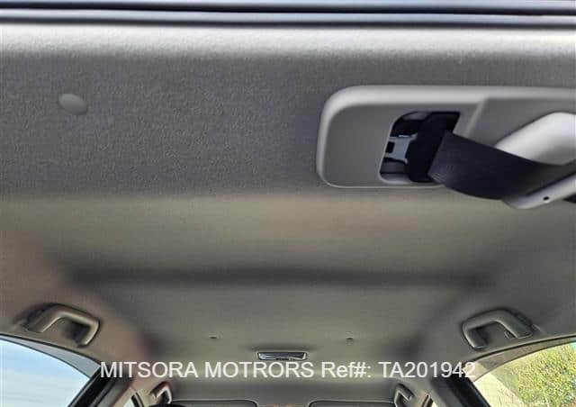 
								2019 TOYOTA AQUA full									