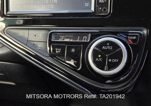 
								2019 TOYOTA AQUA full									