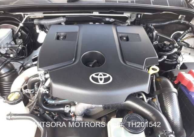 
								2015 Toyota Hilux full									