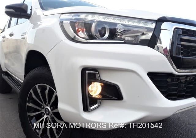 
								2015 Toyota Hilux full									