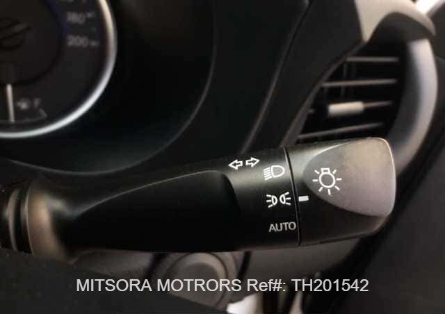 
								2015 Toyota Hilux full									