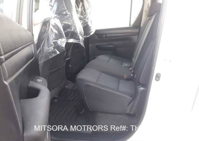 
								2015 Toyota Hilux full									