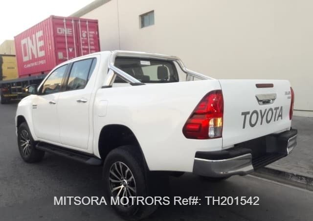 
								2015 Toyota Hilux full									