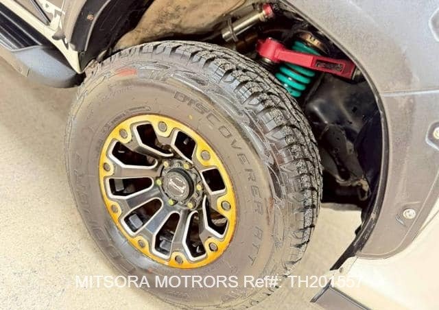 
								2015 Toyota Hilux full									