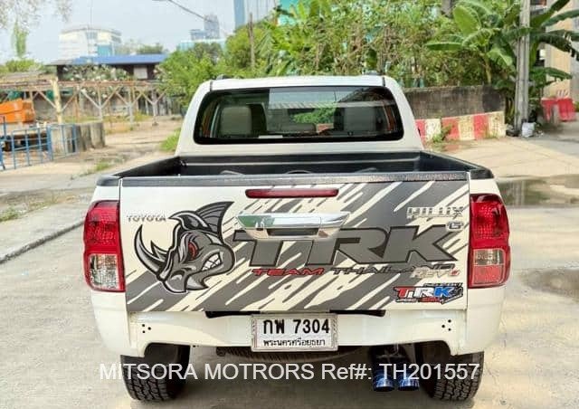 
								2015 Toyota Hilux full									